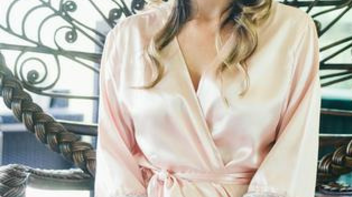 Homebodii In Cosmopolitan Bride