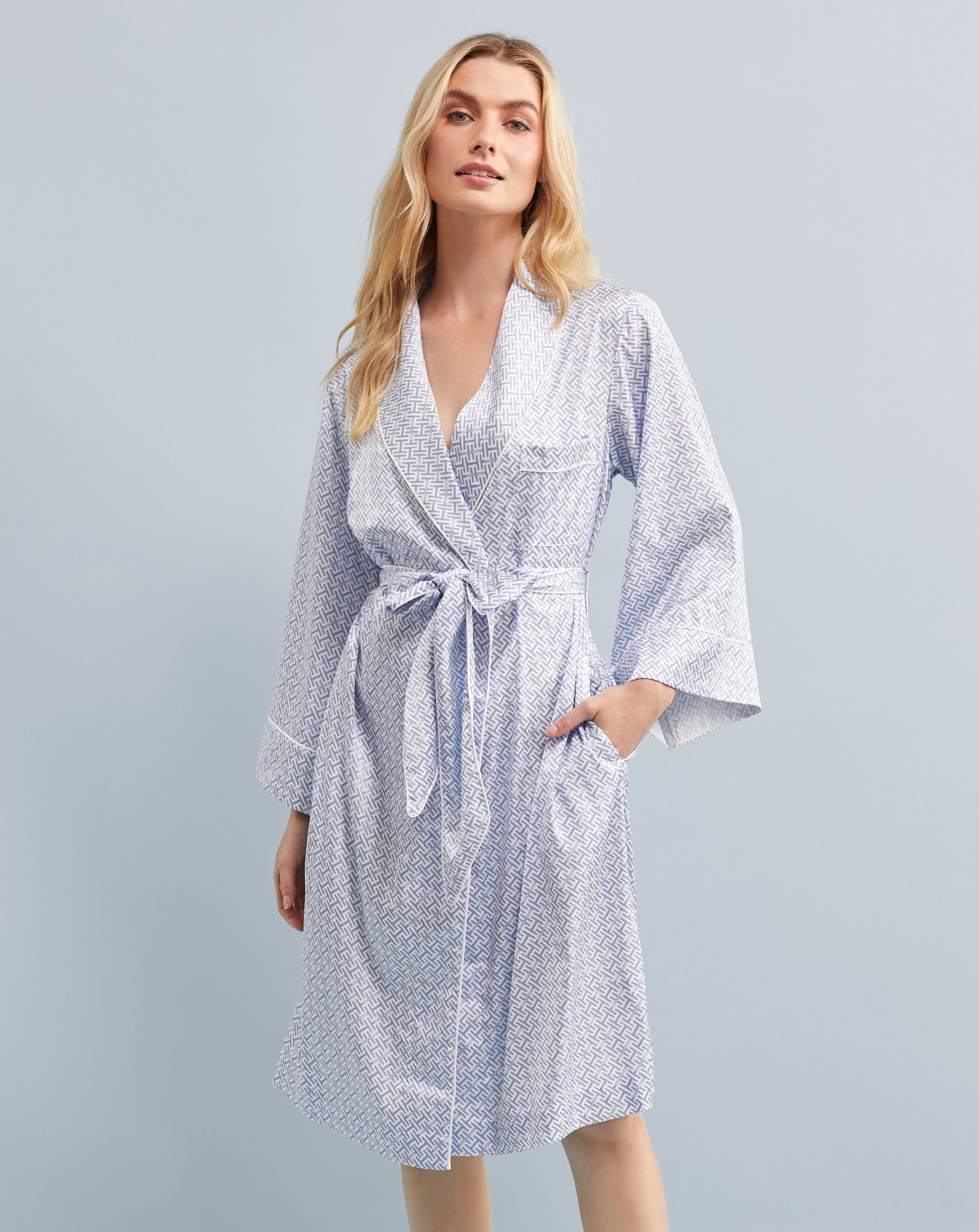 Halston X Homebodii Cleveland Robe In Luxury Satin Hh Print Eggshell Blue | Homebodii