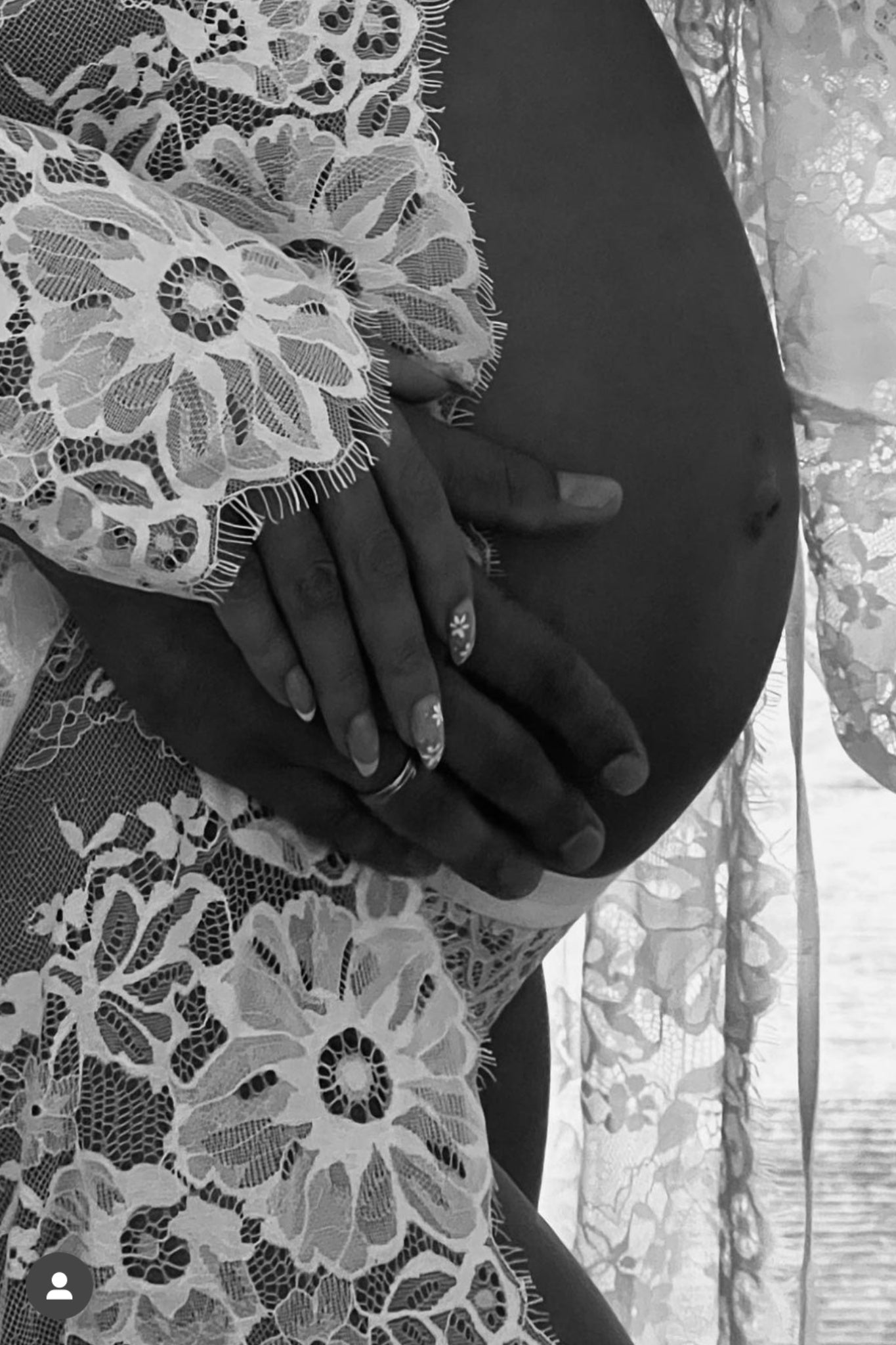 Georgina Long Lace Bridal Robe | Homebodii