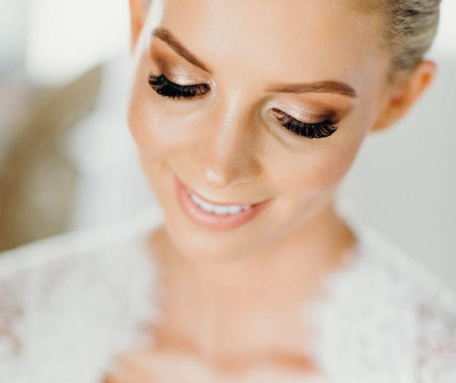 The Getting-Ready Bridal Photos that you need to take if you’re getting married