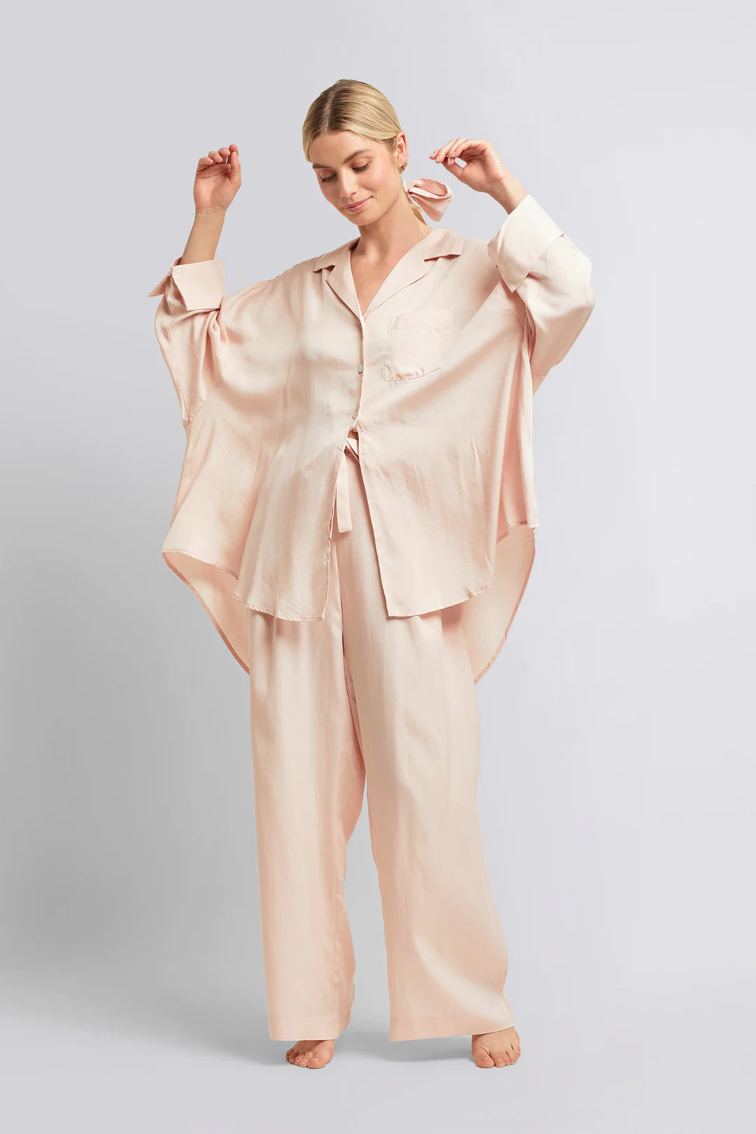 The Art of Laundering Sleepwear: Satin & Tencel Unveiled