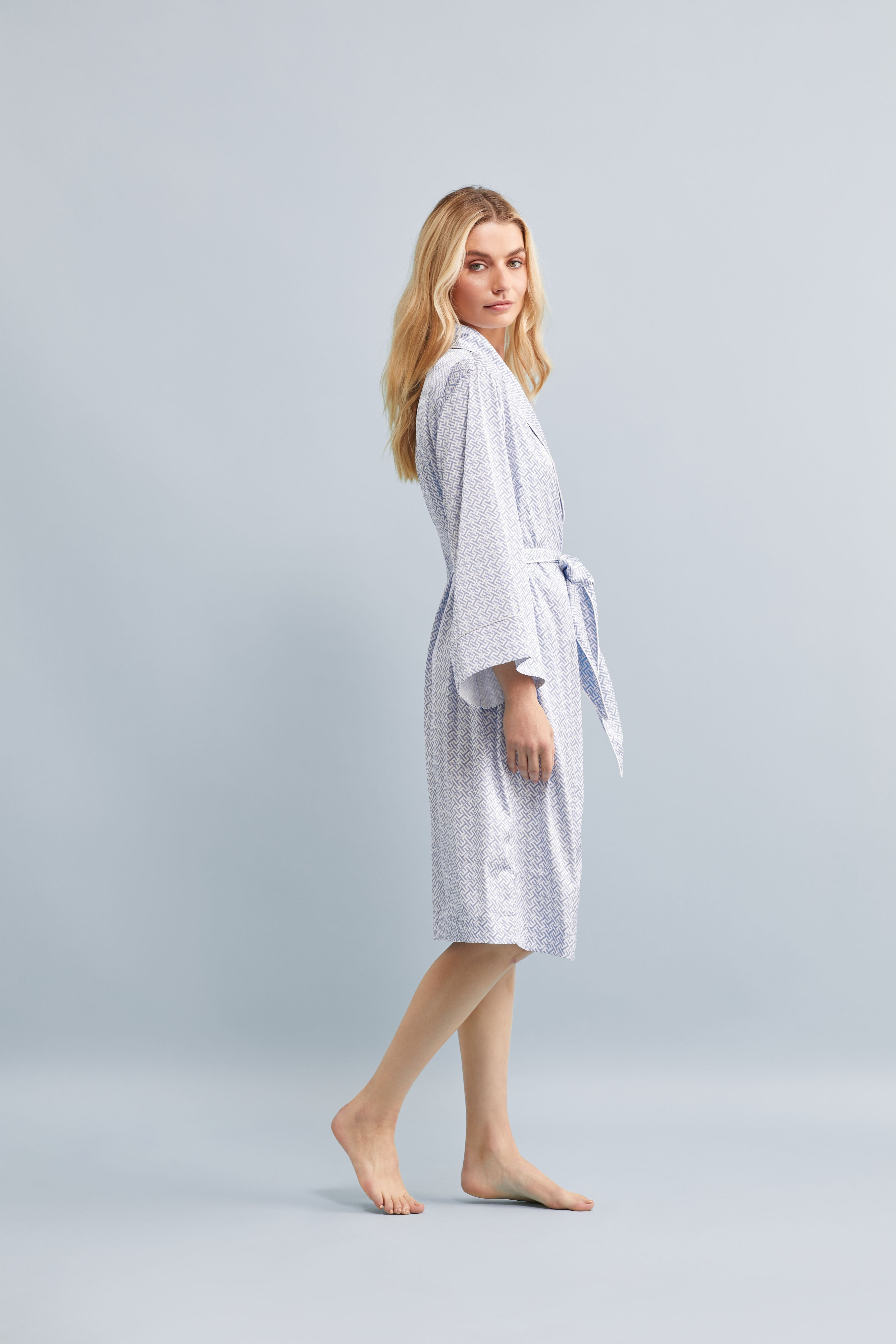 Halston X Homebodii Cleveland Robe In Luxury Satin Hh Print  Eggshell Blue | Homebodii